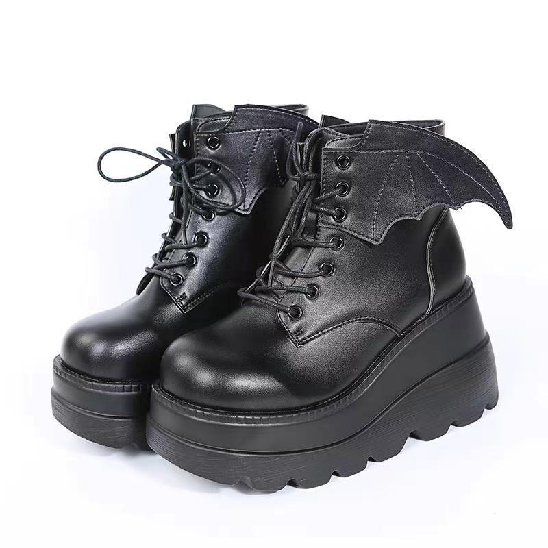 Street Fashion Plus Size - Kadın Gotik Yarasa Kanatlı Platform Bilek