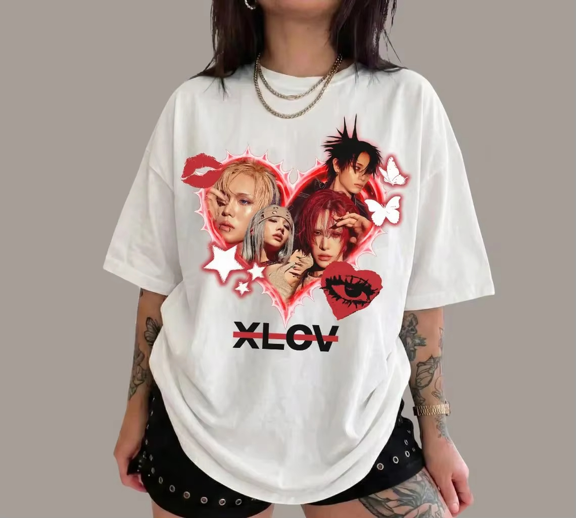 Street Fashion Kpop - Kpop Xlov UXLXVE Albüm Grafik Tişört