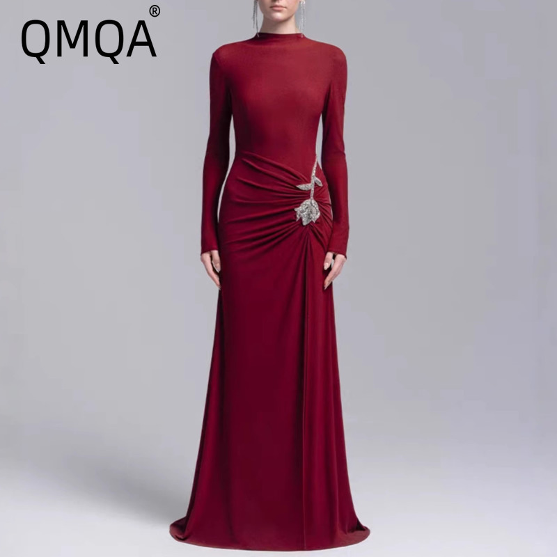 Street Fashion Vietnam - QMQA Moda Kadın Vietnam Niş Tasarım