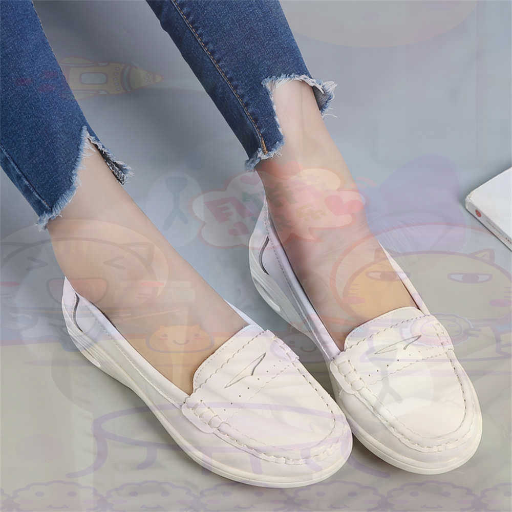 Street Fashion Vietnam - Yumuşak Slip-on Bayan Büyük Boy Ayakkabı