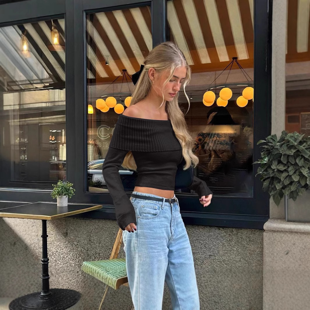 Sokak Modası Omuzları Açık Üst - Street Fashion For 2026 incelemesi ve fiyatı