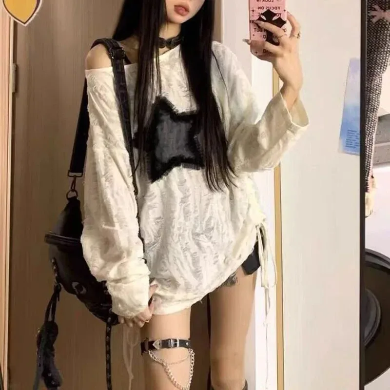 Y2K Delikli Yıldız Baskılı Tiş - Street Fashion Kpop incelemesi ve fiyatı